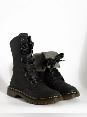 Dr Martens Black Yuba Triumph herringbone Fold Down Leather Combat Boots SZ 8